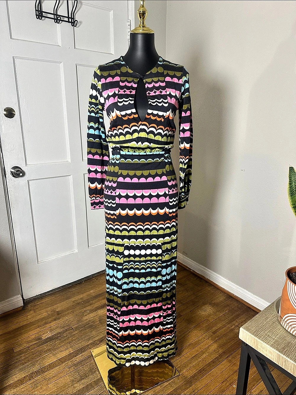 H&M Maxi Dress in Black & Pink Size Small Like New